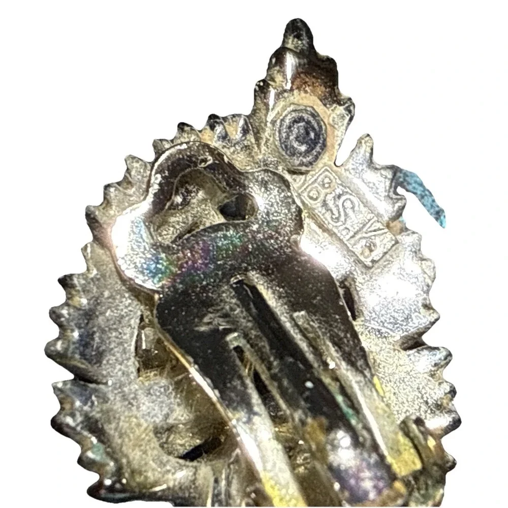 Vintage BSK Silver Tone AB Crystal Leaf Shaped Clip On Earrings J15-6